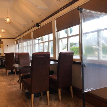 The Anglers Inn Perth Bagian luar foto