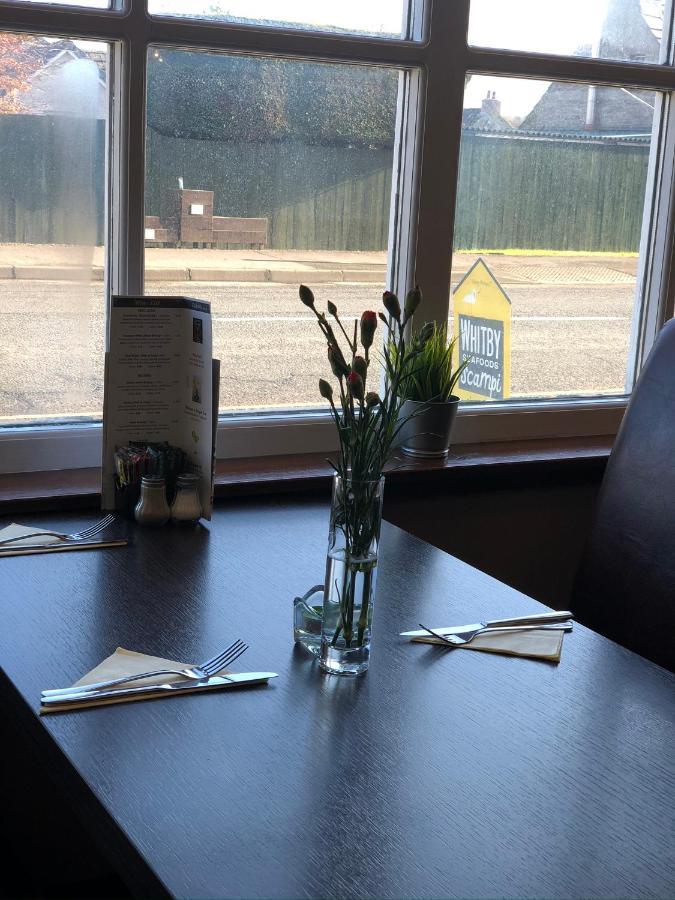 The Anglers Inn Perth Bagian luar foto