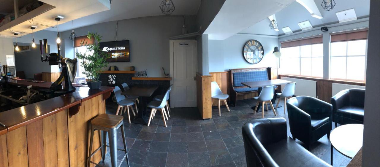 The Anglers Inn Perth Bagian luar foto